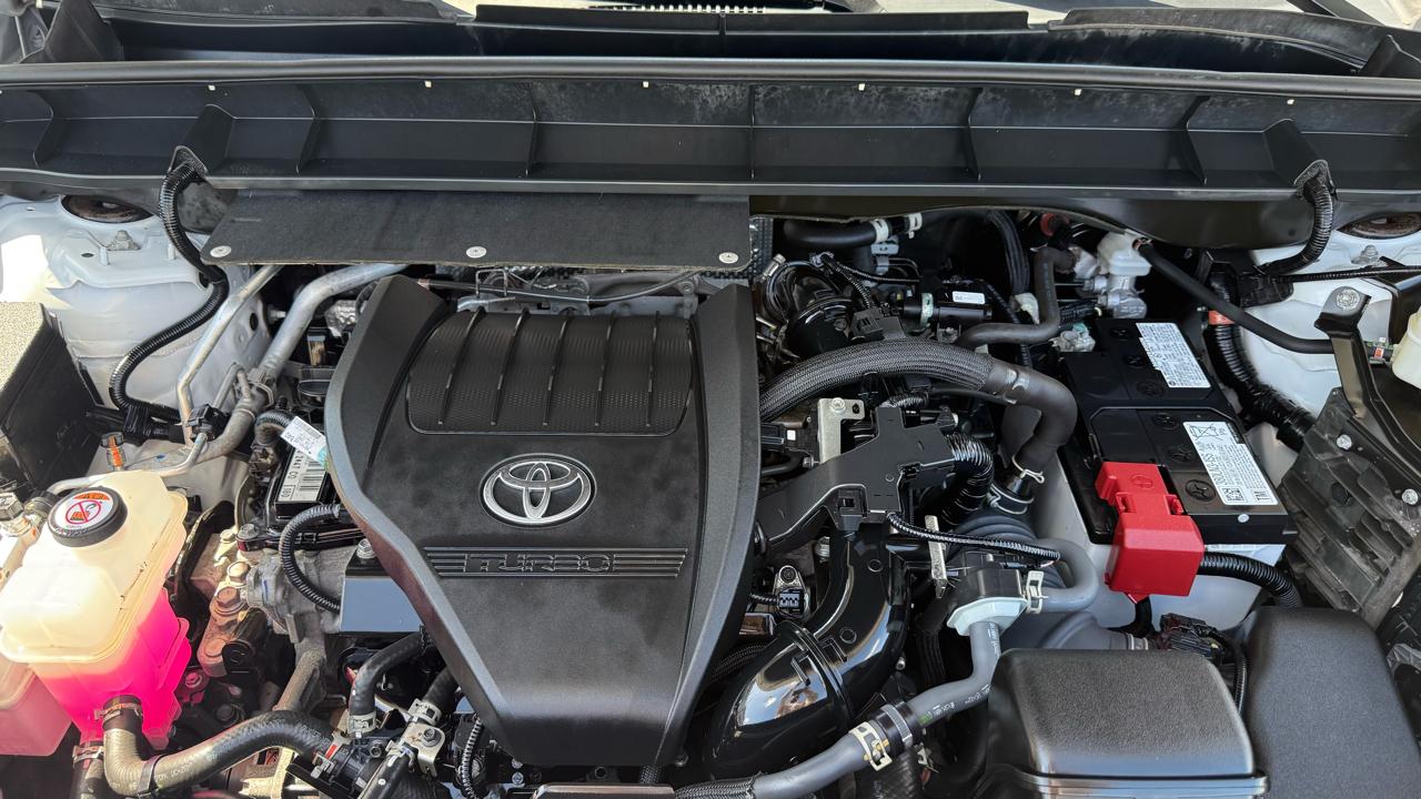 Toyota Highlander Platinum AWD (Natl) 2024