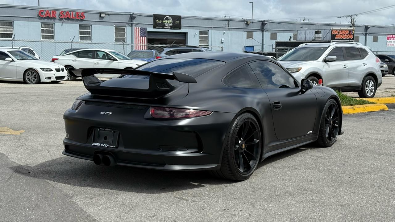 Porsche 911 2dr Cpe GT3 2015