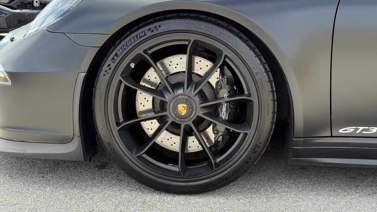 Porsche 911 2dr Cpe GT3 2015