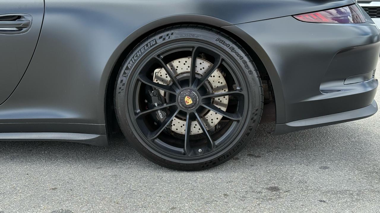 Porsche 911 2dr Cpe GT3 2015