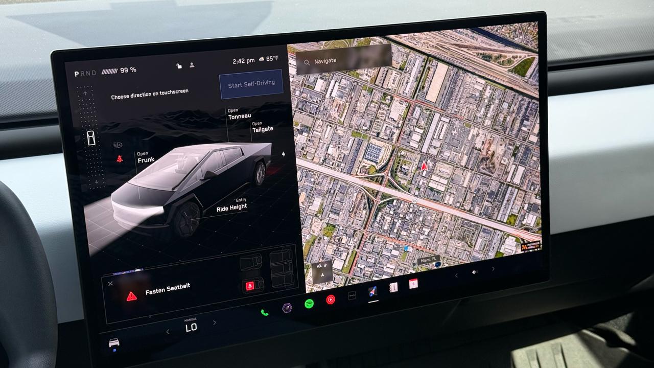 Tesla Cybertruck AWD 2024