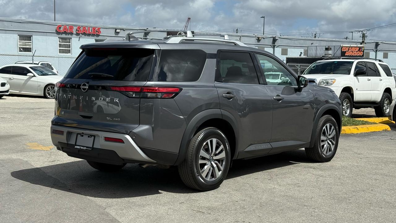 Nissan Pathfinder SL 4WD 2023