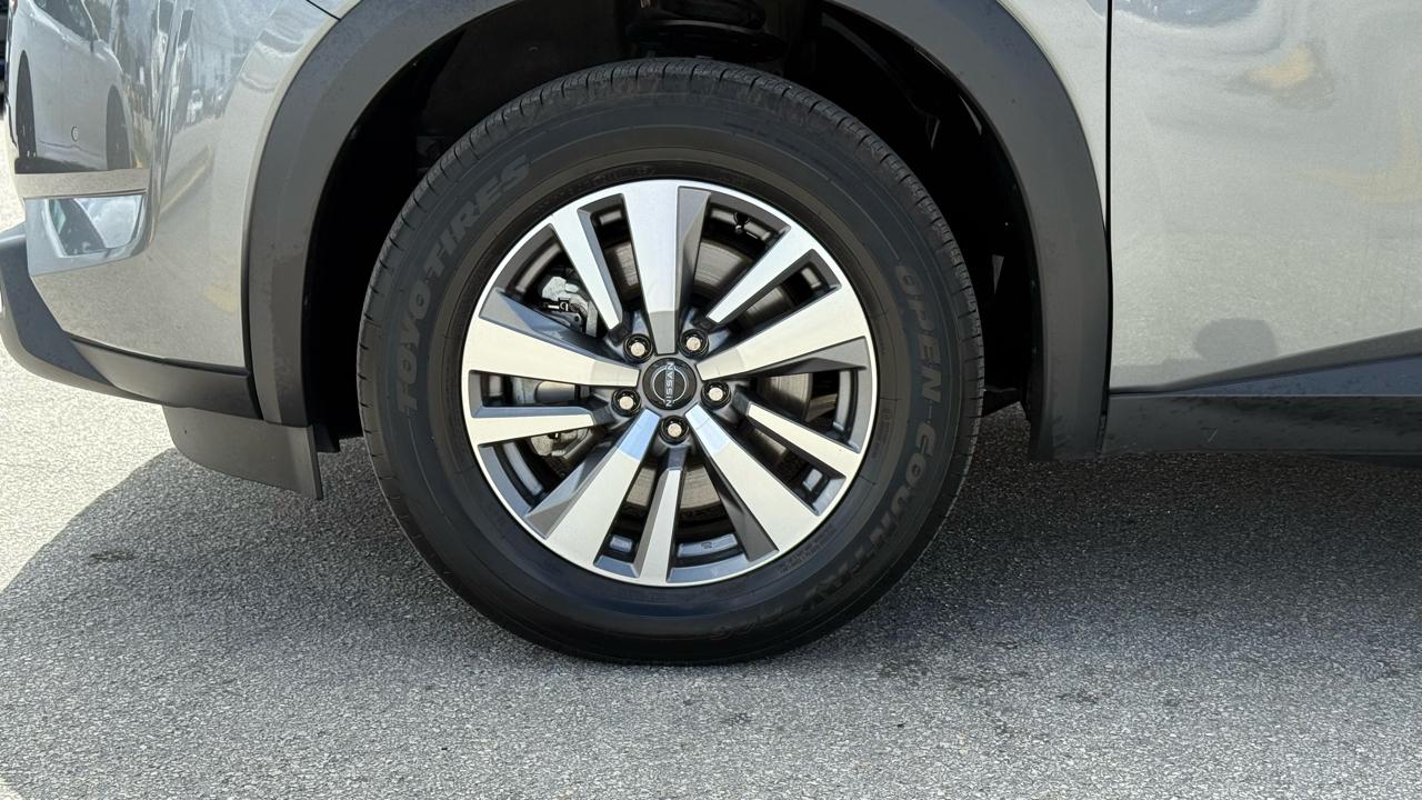 Nissan Pathfinder SL 4WD 2023