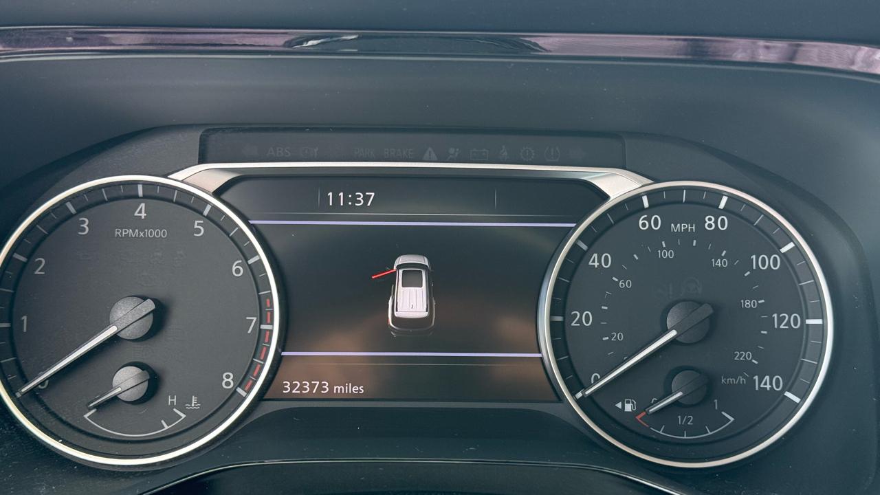 Nissan Pathfinder SL 4WD 2023