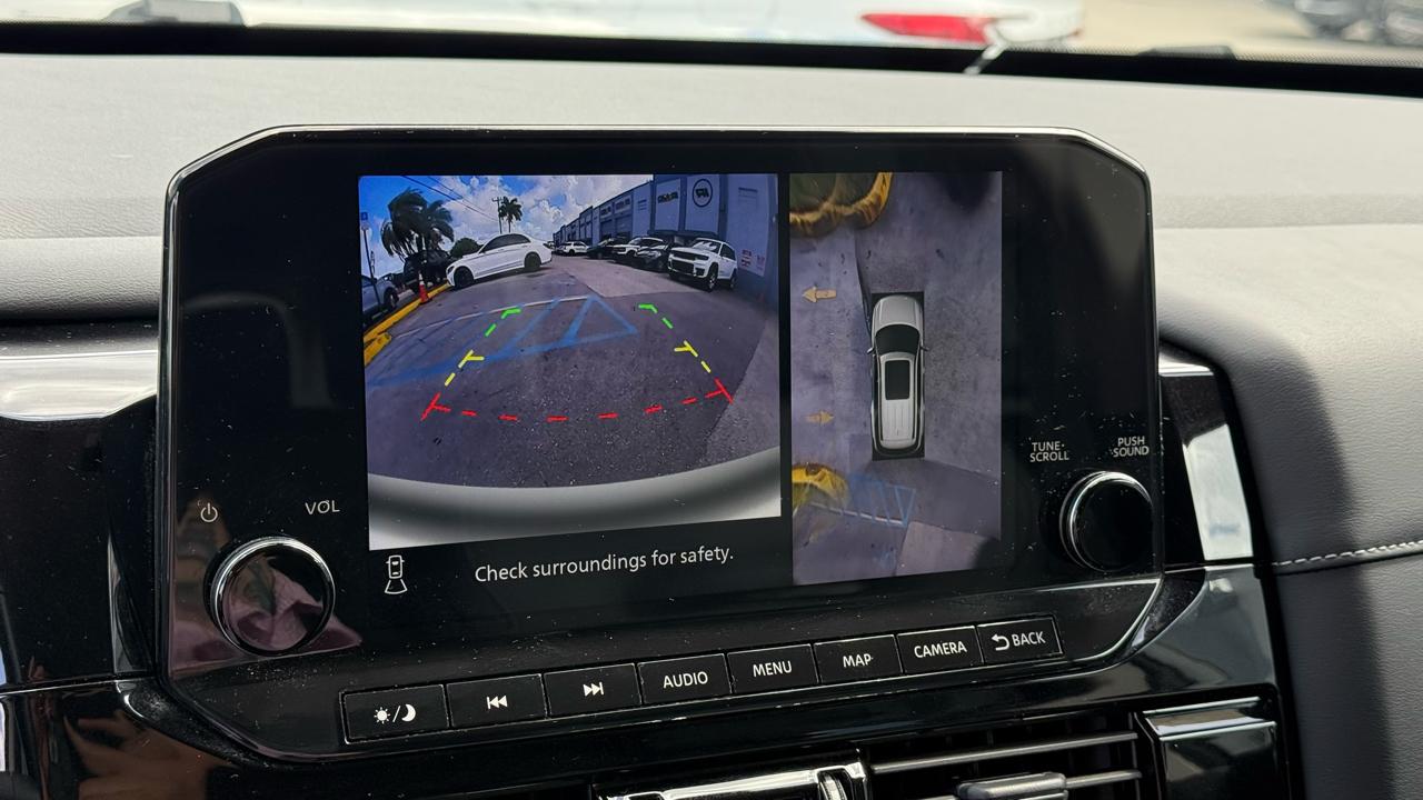 Nissan Pathfinder SL 4WD 2023