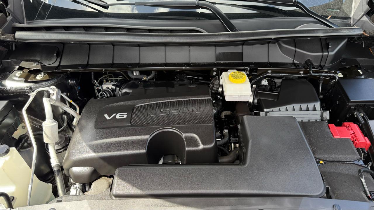 Nissan Pathfinder SL 4WD 2023