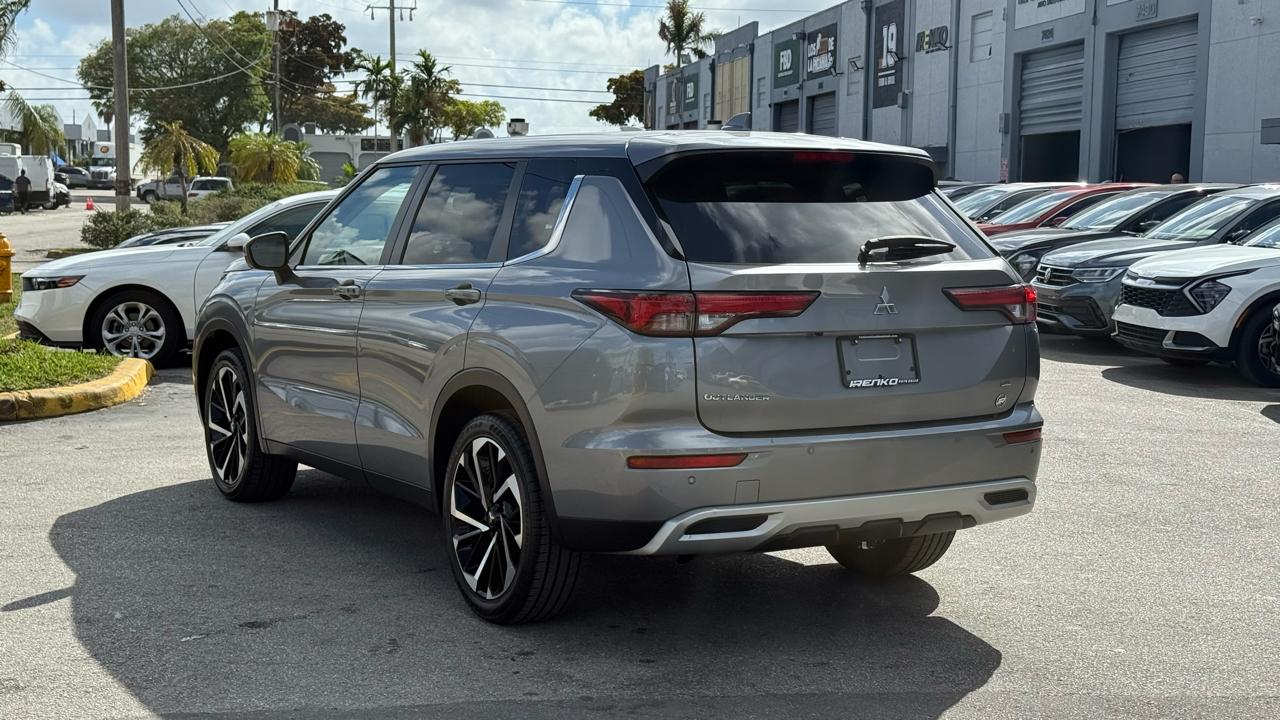 Mitsubishi Outlander SE S-AWC 2024