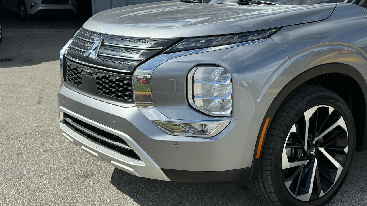 Mitsubishi Outlander SE S-AWC 2024