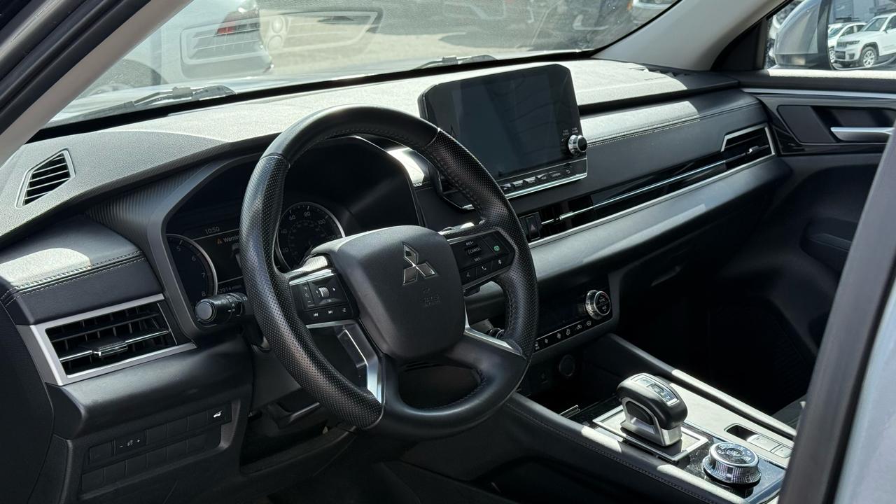 Mitsubishi Outlander SE S-AWC 2024