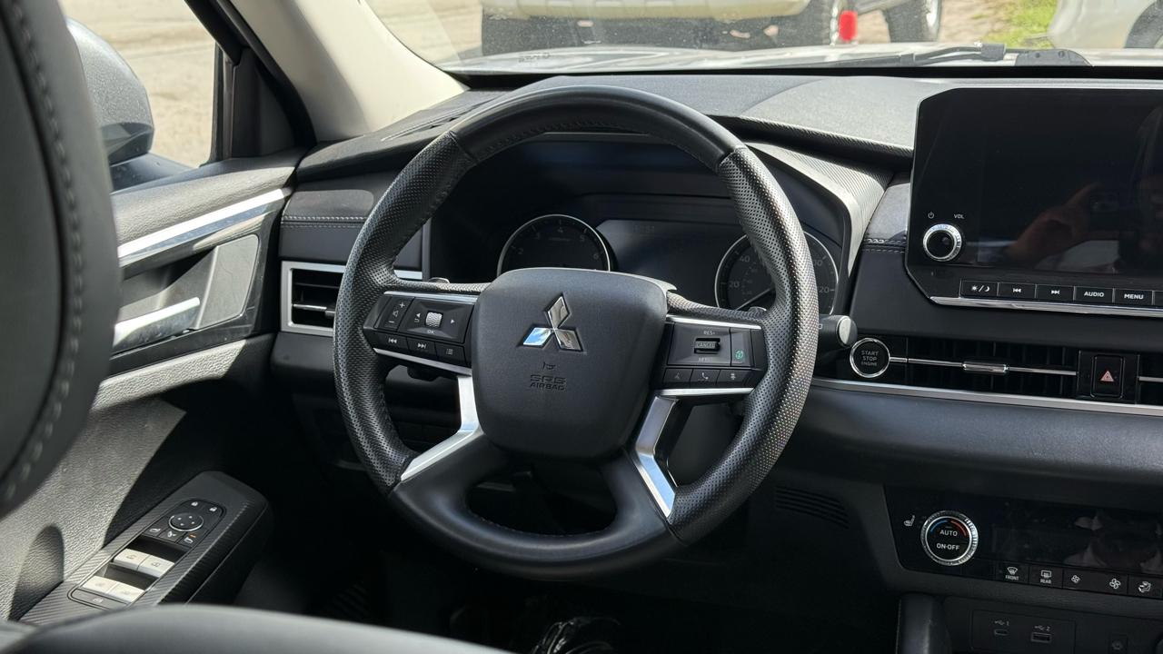 Mitsubishi Outlander SE S-AWC 2024