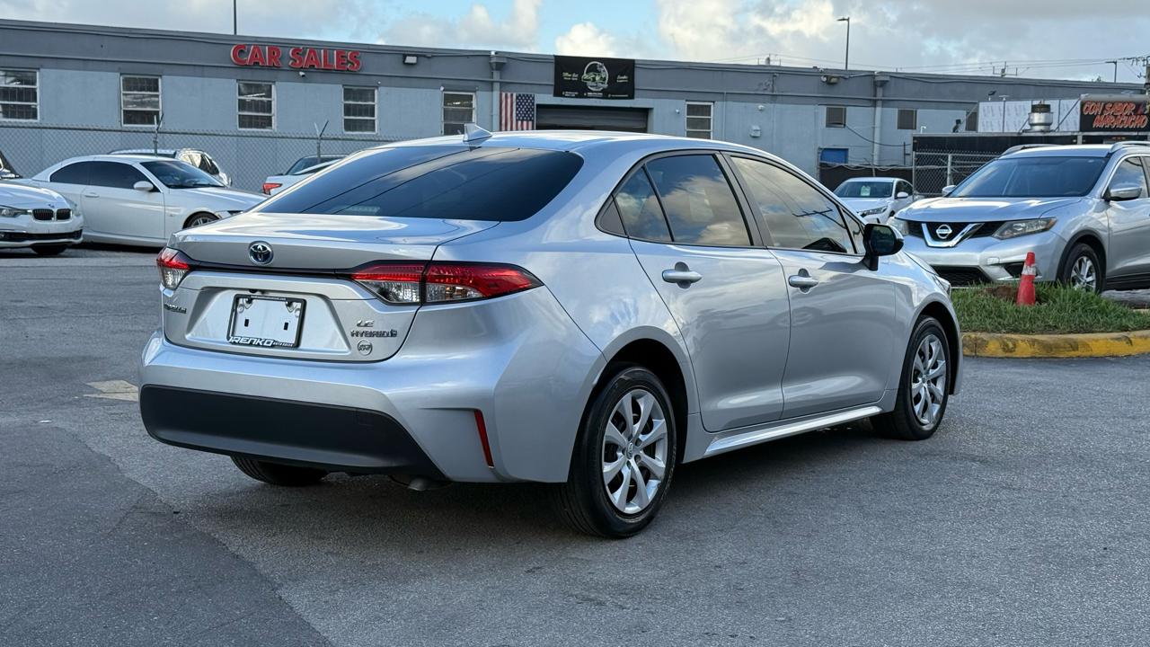 Toyota Corolla Hybrid Nightshade Edition FWD (Natl) 2024