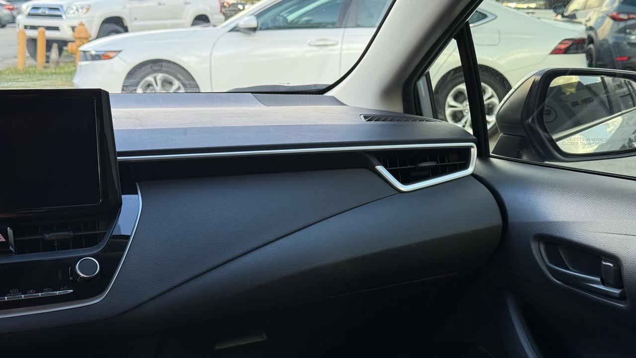 Toyota Corolla Hybrid Nightshade Edition FWD (Natl) 2024