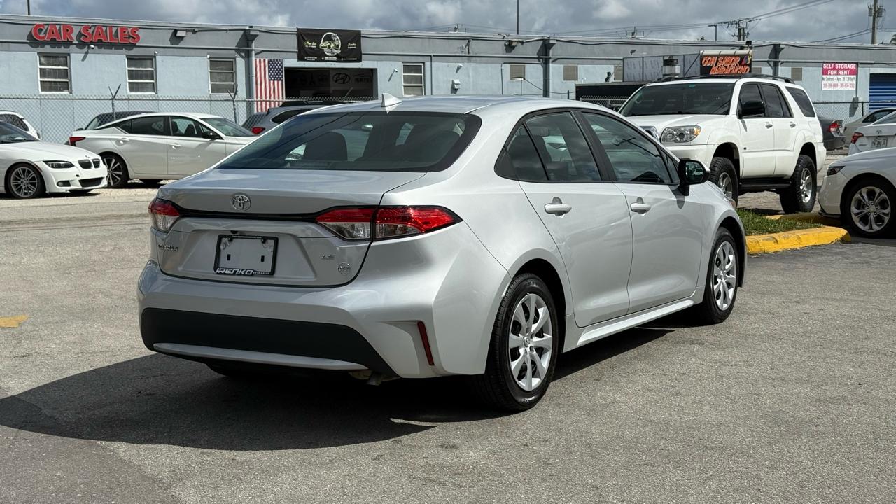 Toyota Corolla LE CVT (Natl) 2022