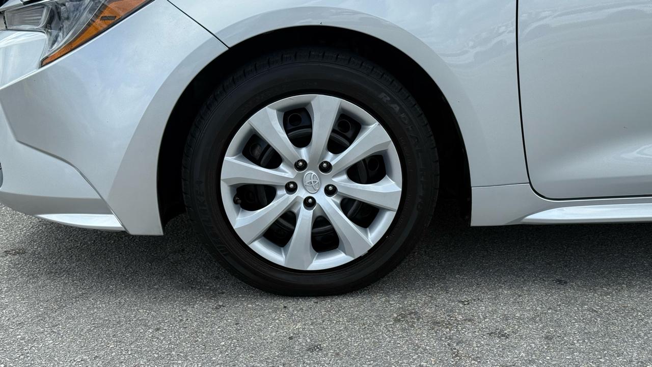 Toyota Corolla LE CVT (Natl) 2022