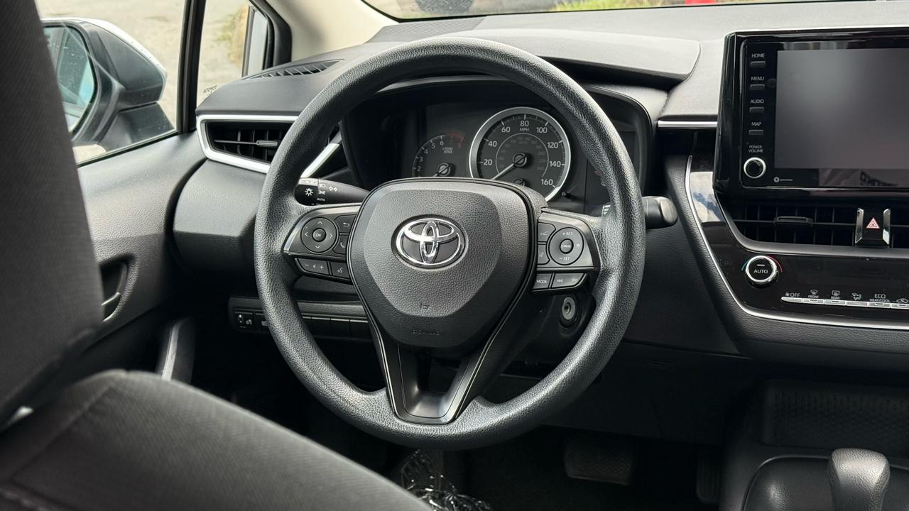 Toyota Corolla LE CVT (Natl) 2022