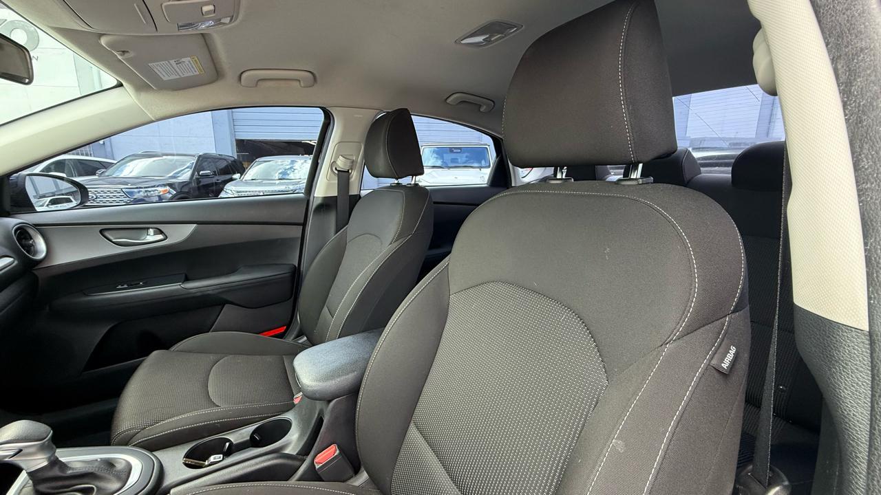 Kia Forte LXS IVT 2021