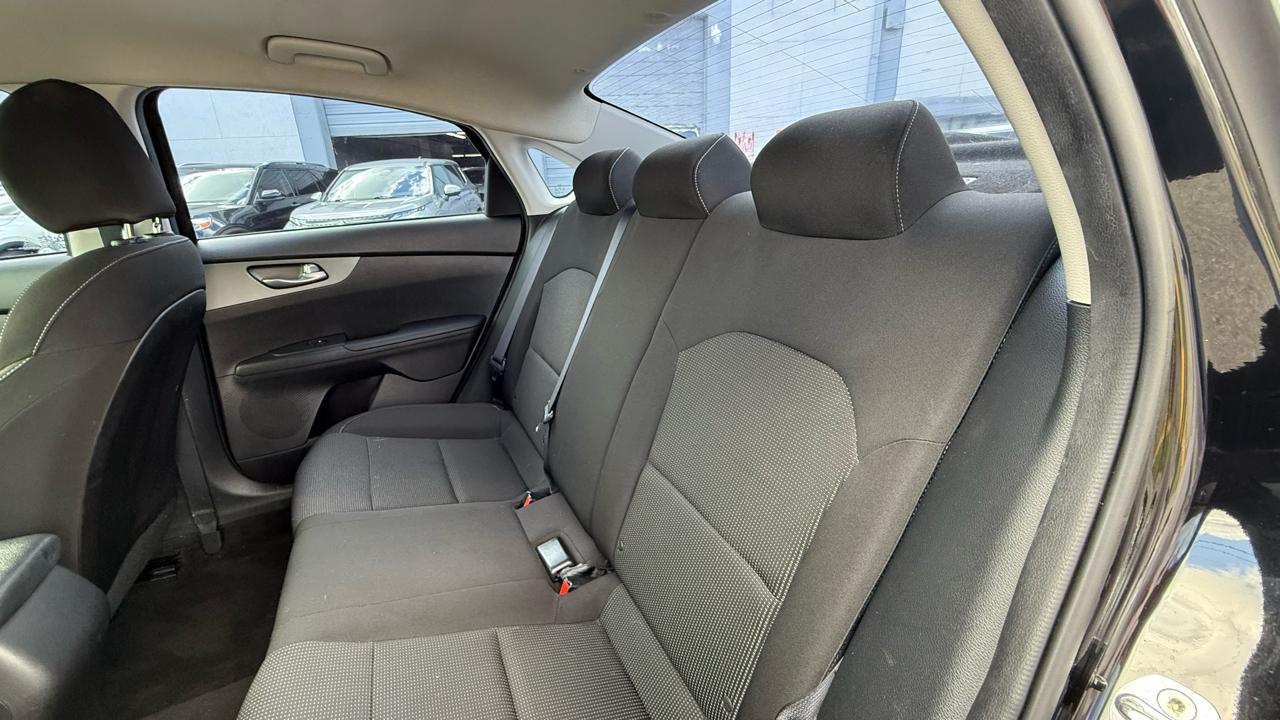 Kia Forte LXS IVT 2021