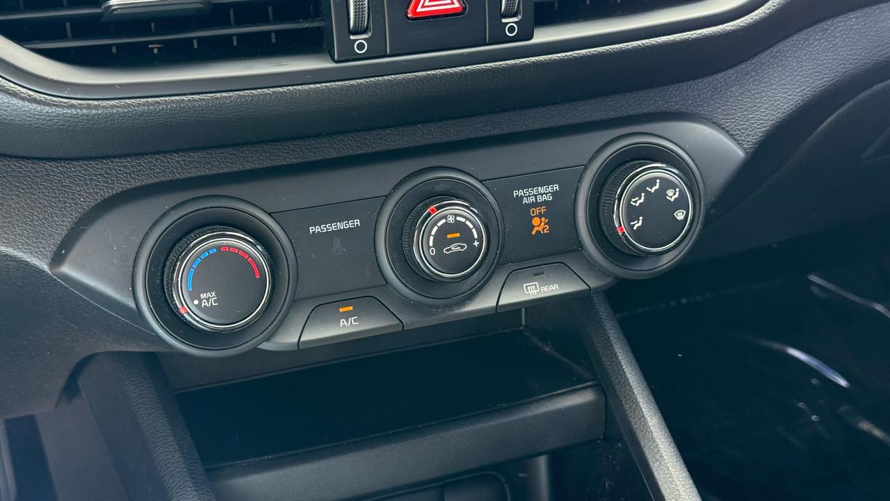 Kia Forte LXS IVT 2021