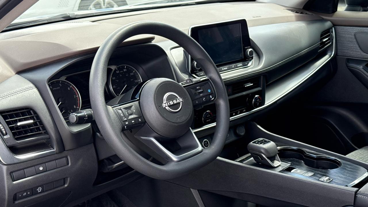 Nissan Rogue FWD SV 2023