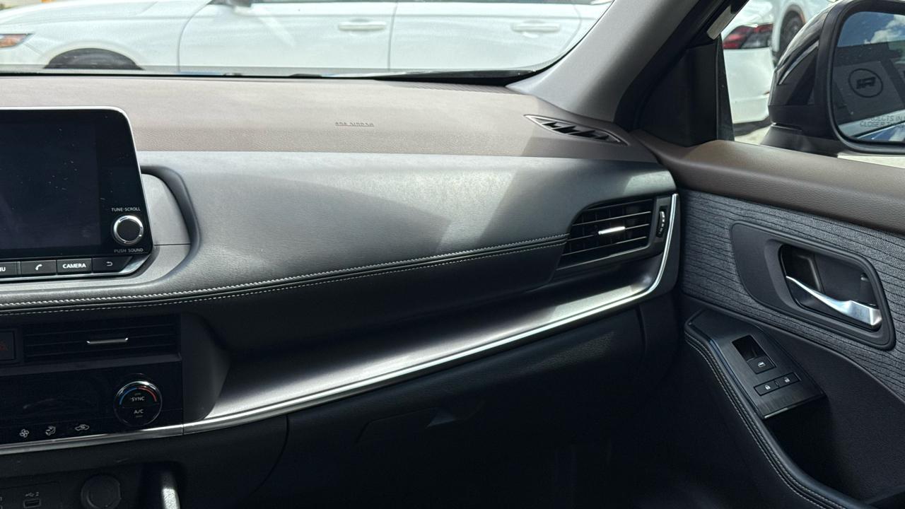 Nissan Rogue FWD SV 2023