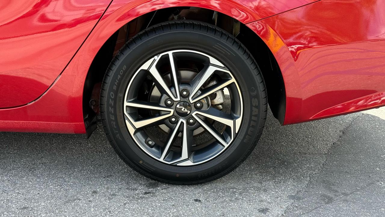 Kia Forte LXS IVT 2024