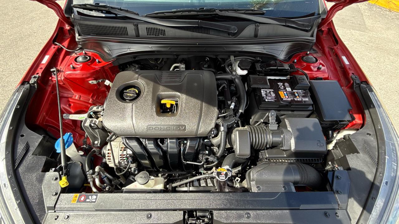 Kia Forte LXS IVT 2024