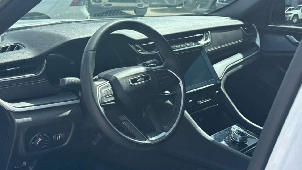 Jeep Grand Cherokee Altitude 4x2 2023