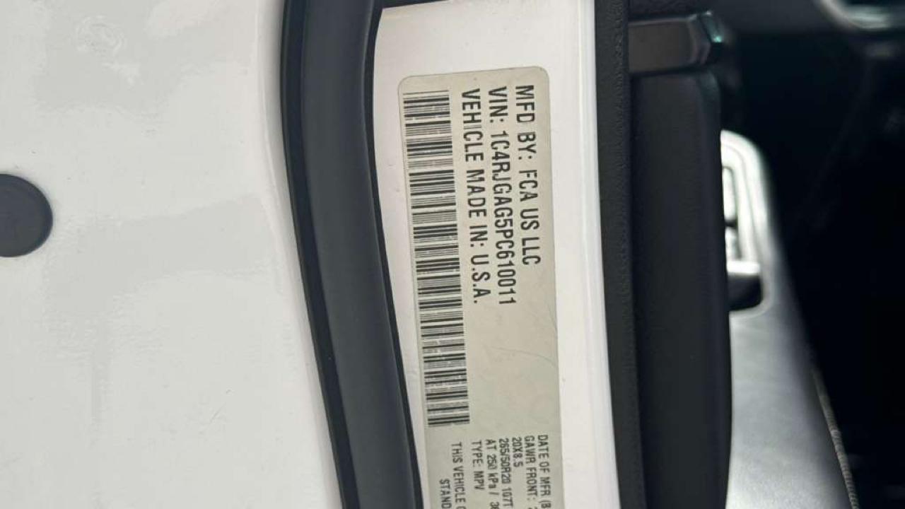 Jeep Grand Cherokee Altitude 4x2 2023