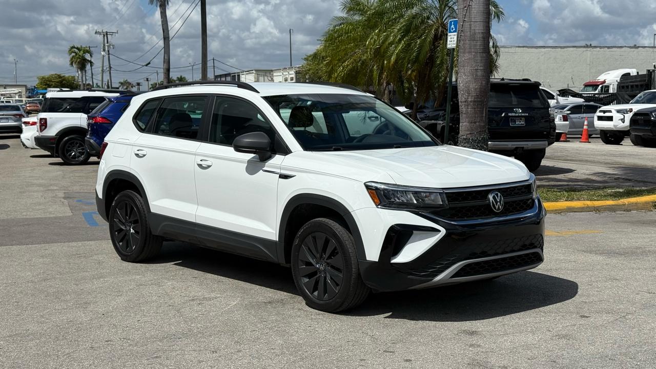 Volkswagen Taos S FWD 2022