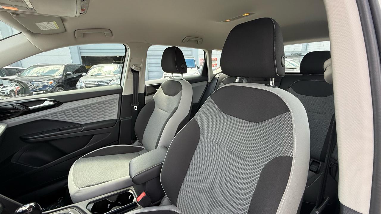 Volkswagen Taos S FWD 2022