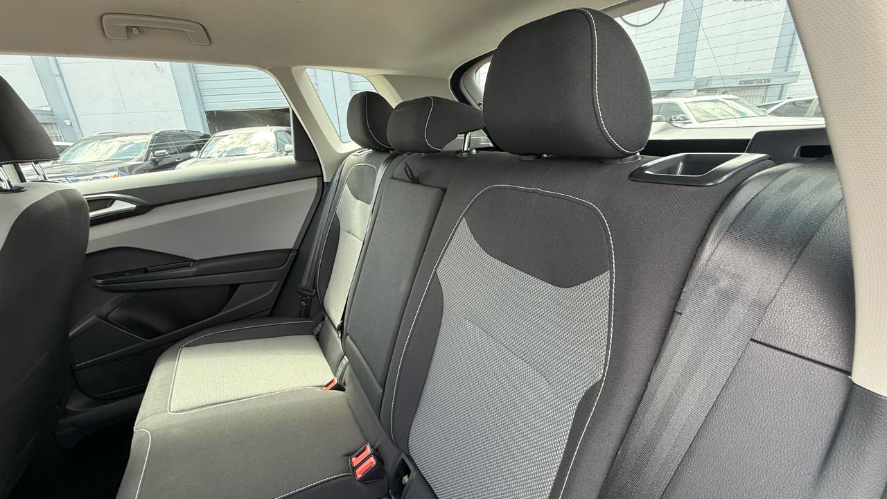 Volkswagen Taos S FWD 2022