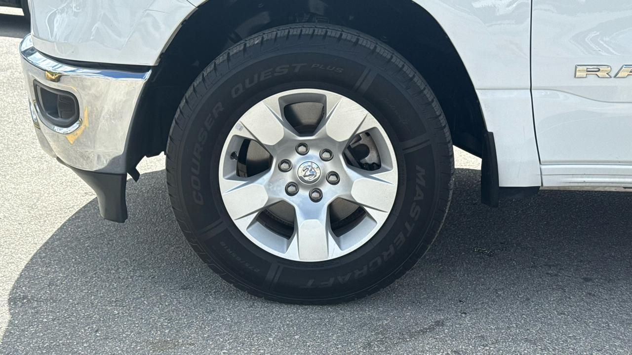 RAM 1500 Big Horn 4x2 Quad Cab 6'4" Box 2022