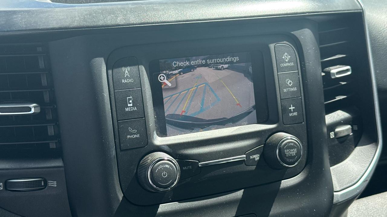 RAM 1500 Big Horn 4x2 Quad Cab 6'4" Box 2022