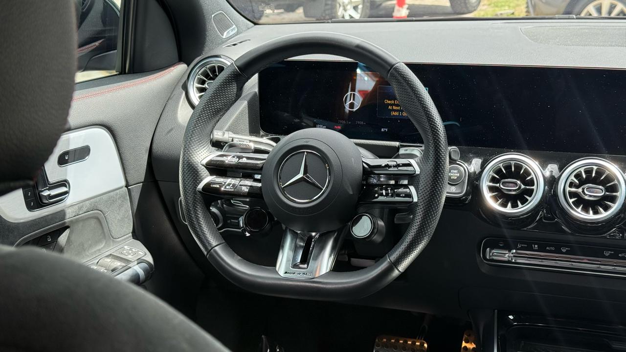 Mercedes-Benz GLA AMG GLA 35 4MATIC SUV 2025