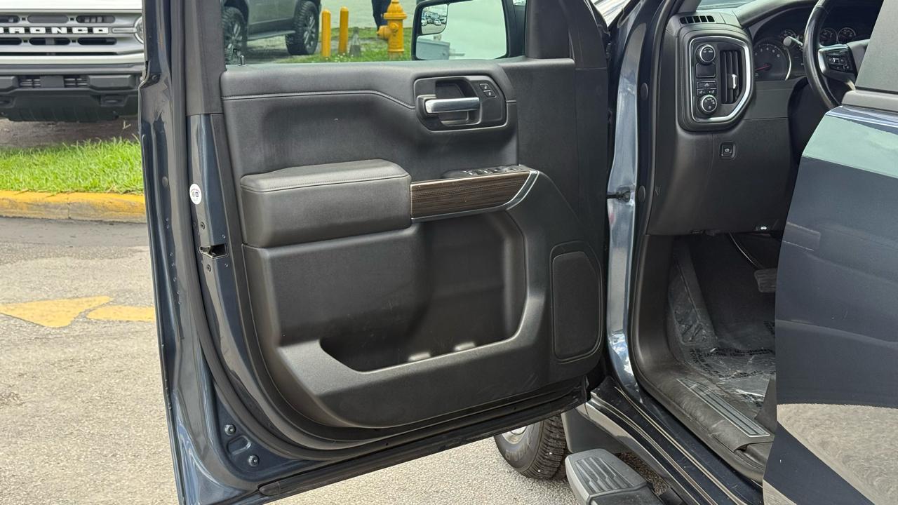 Chevrolet Silverado 1500 2WD Crew Cab 147" LT 2021