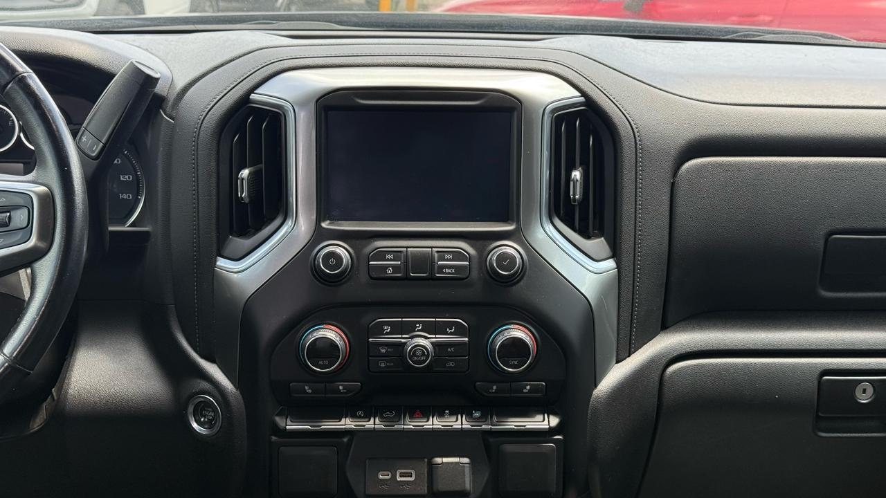 Chevrolet Silverado 1500 2WD Crew Cab 147" LT 2021