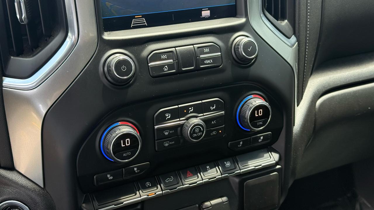 Chevrolet Silverado 1500 2WD Crew Cab 147" LT 2021