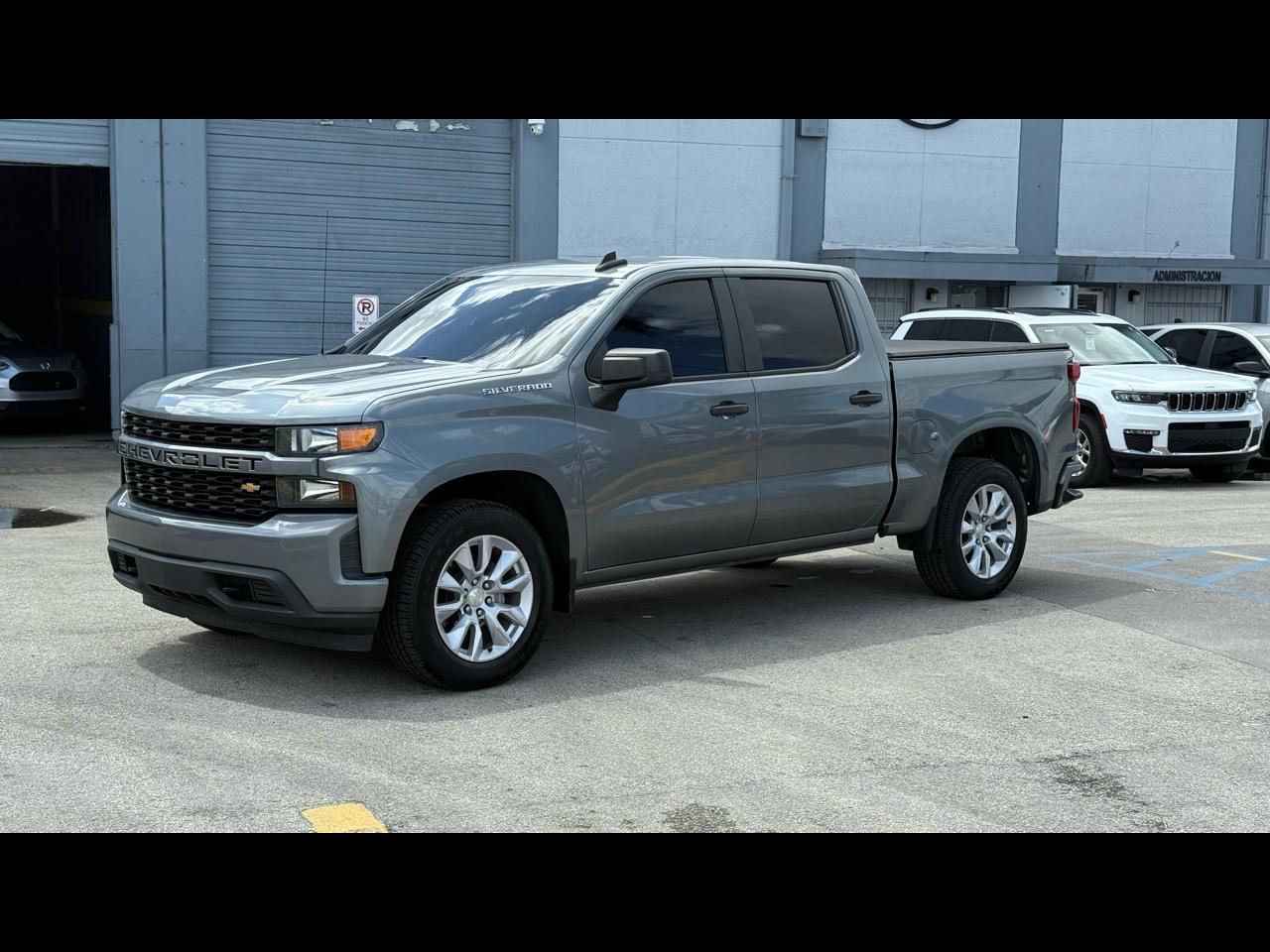 2021 Chevrolet Silverado 1500 2WD Crew Cab 147" Custom