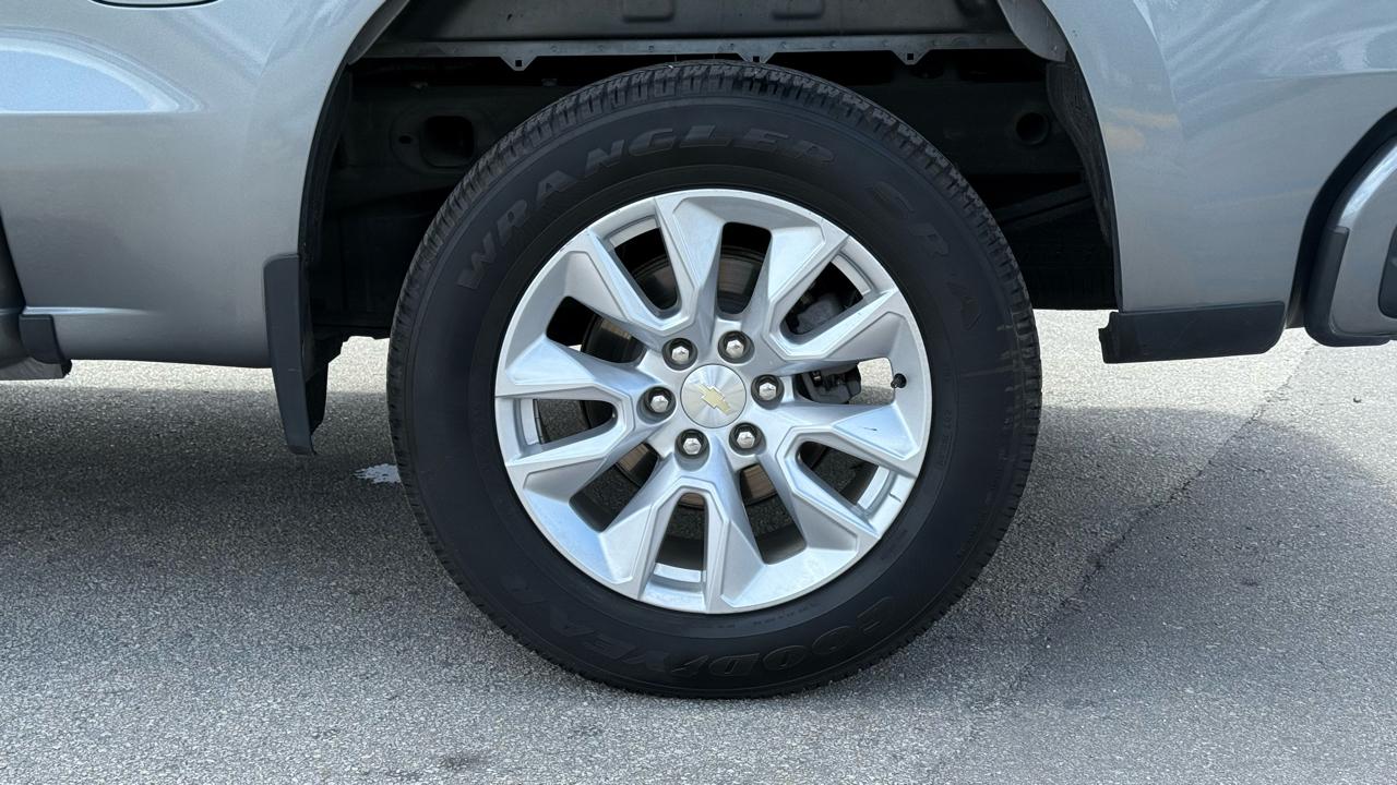 Chevrolet Silverado 1500 2WD Crew Cab 147" Custom 2021