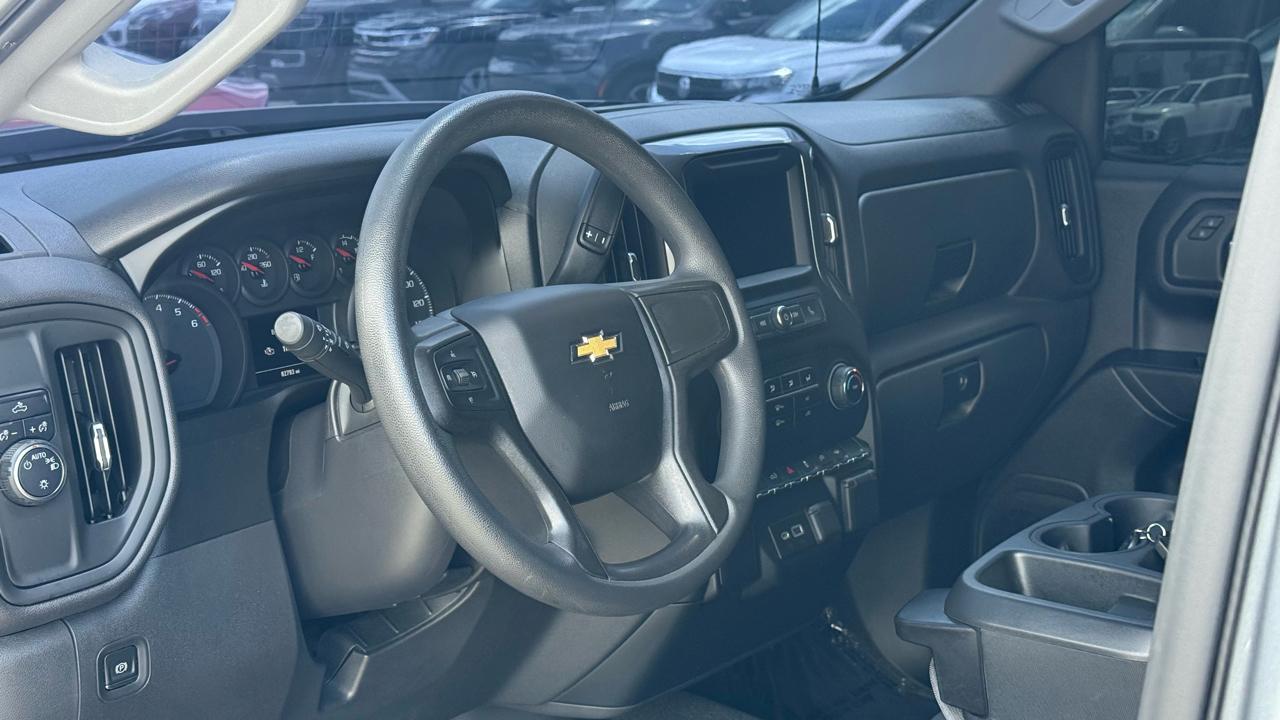 Chevrolet Silverado 1500 2WD Crew Cab 147" Custom 2021