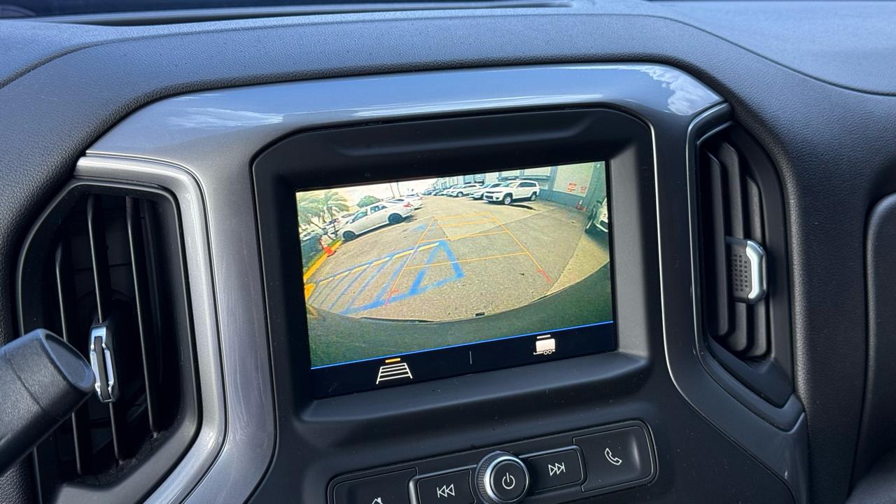 Chevrolet Silverado 1500 2WD Crew Cab 147" Custom 2021