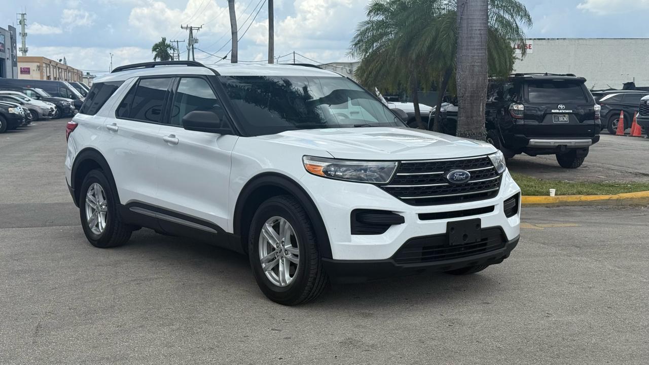 Ford Explorer XLT RWD 2023