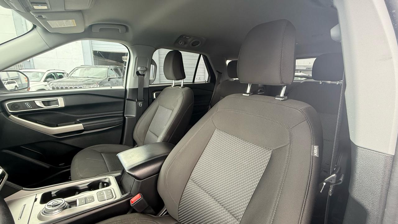 Ford Explorer XLT RWD 2023