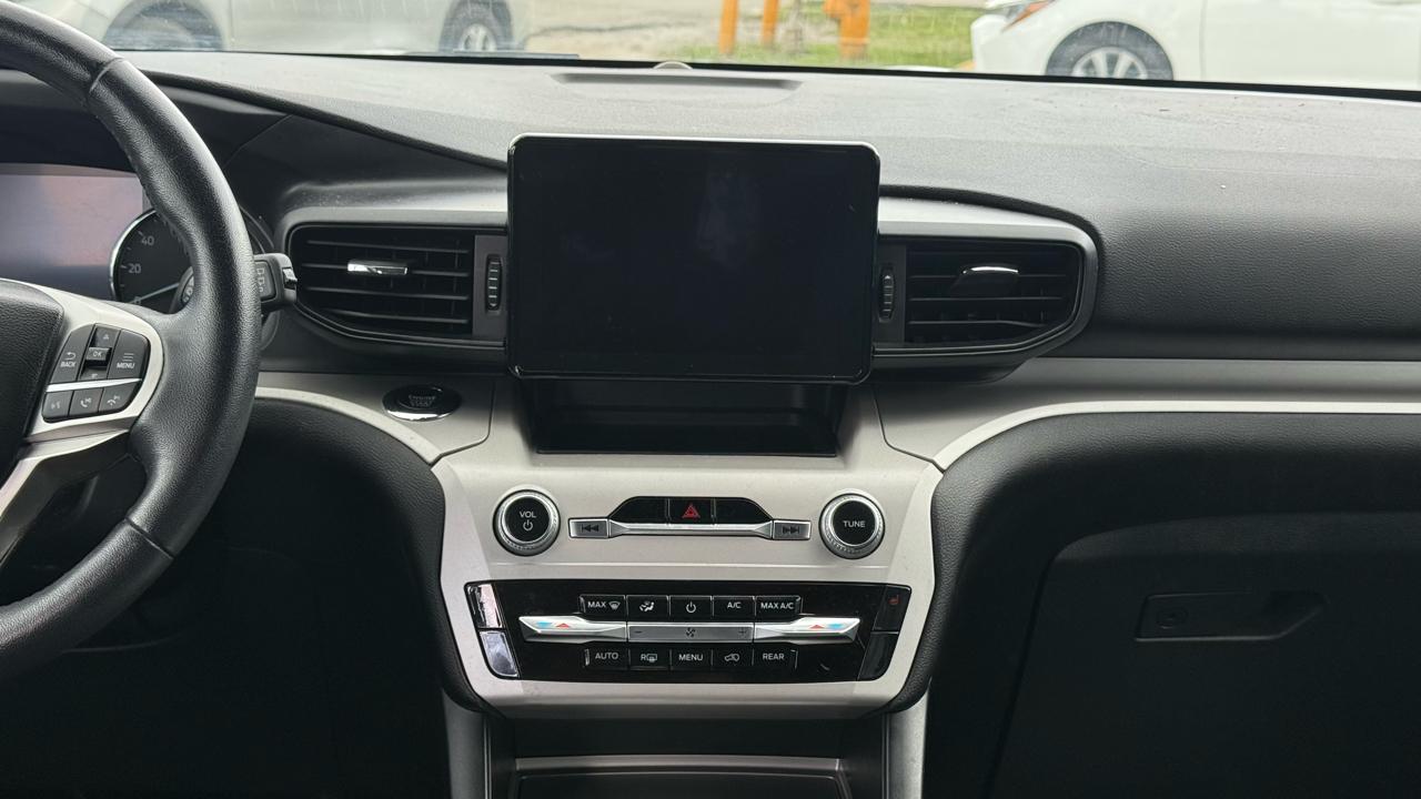 Ford Explorer XLT RWD 2023