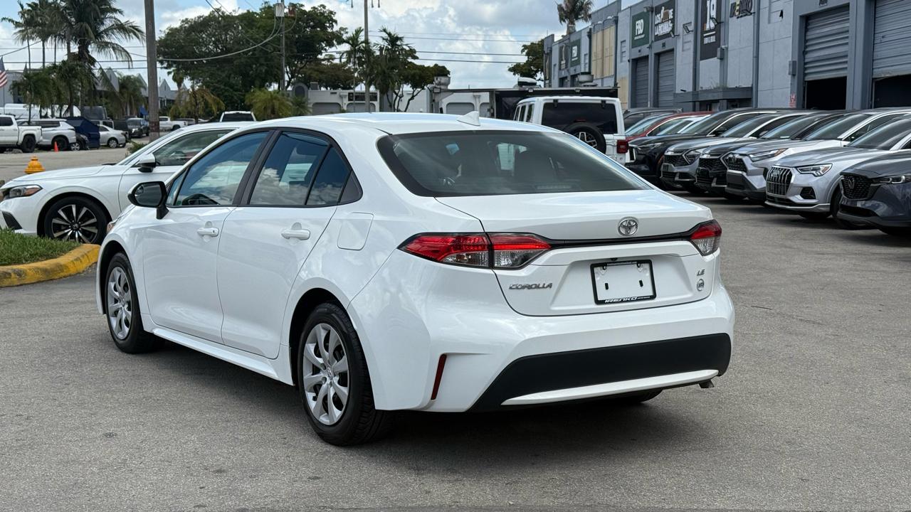 Toyota Corolla LE CVT (Natl) 2021