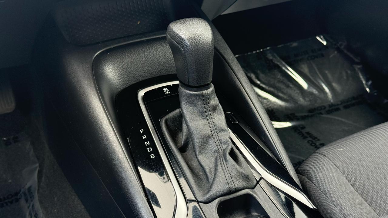 Toyota Corolla LE CVT (Natl) 2021