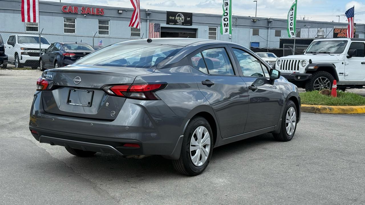 Nissan Versa S CVT 2025
