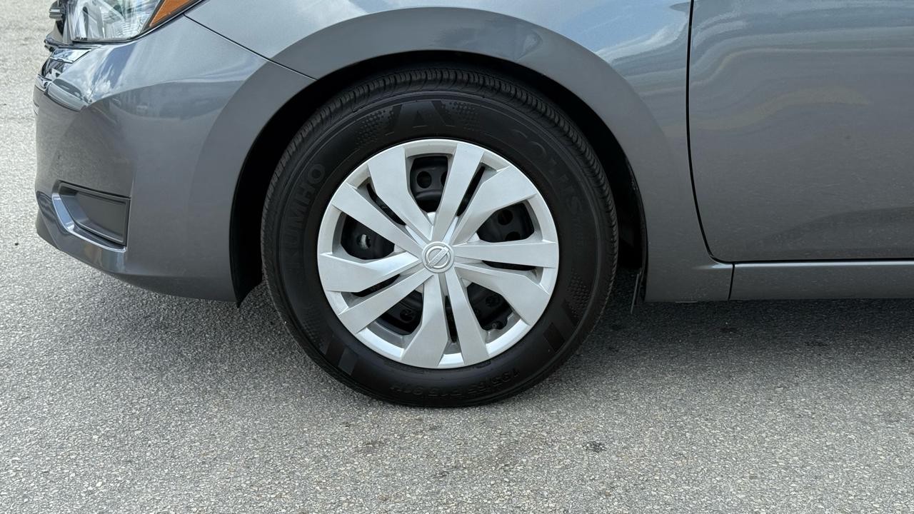 Nissan Versa S CVT 2025