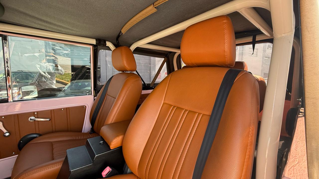 Ford Bronco  1976
