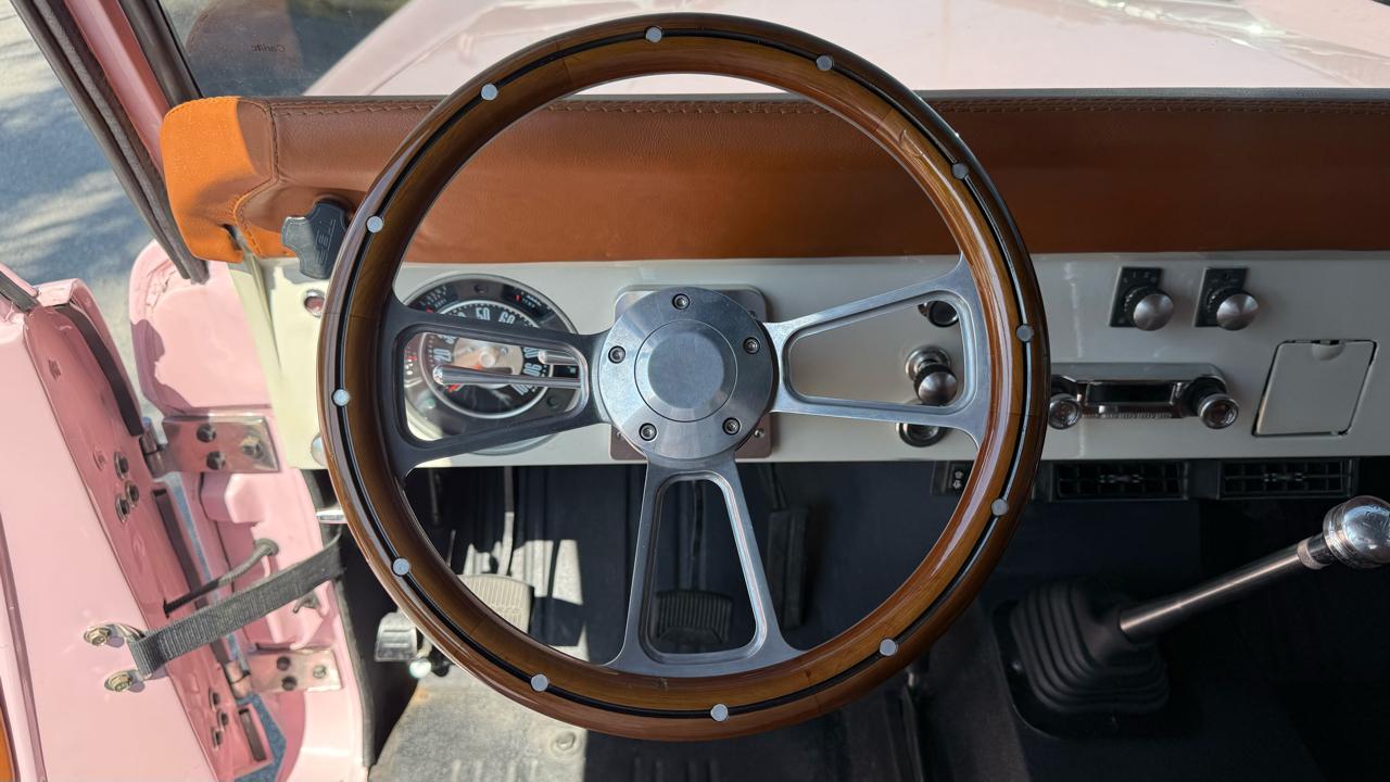 Ford Bronco  1976